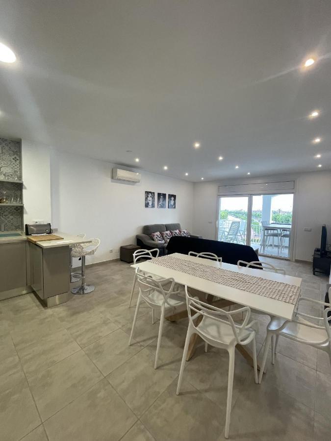 Welcs Apartamento 078 Emp Con Inmejorables Vistas Empuriabrava Buitenkant foto